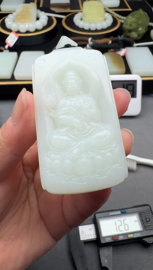 颈饰未镶嵌和田玉4