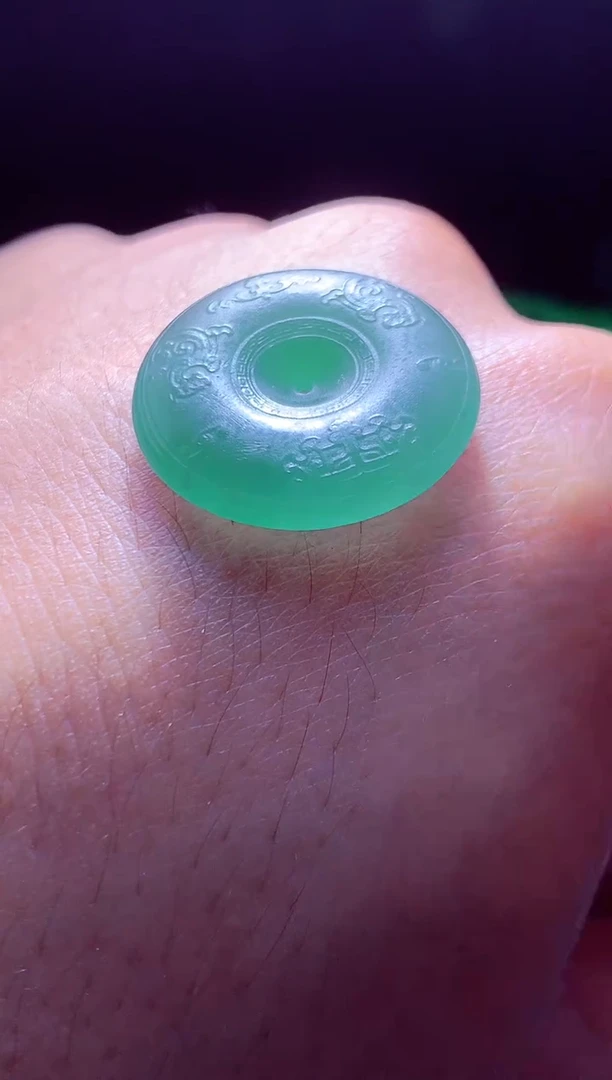 未镶嵌定制翡翠王****#翡翠毛货定制567288