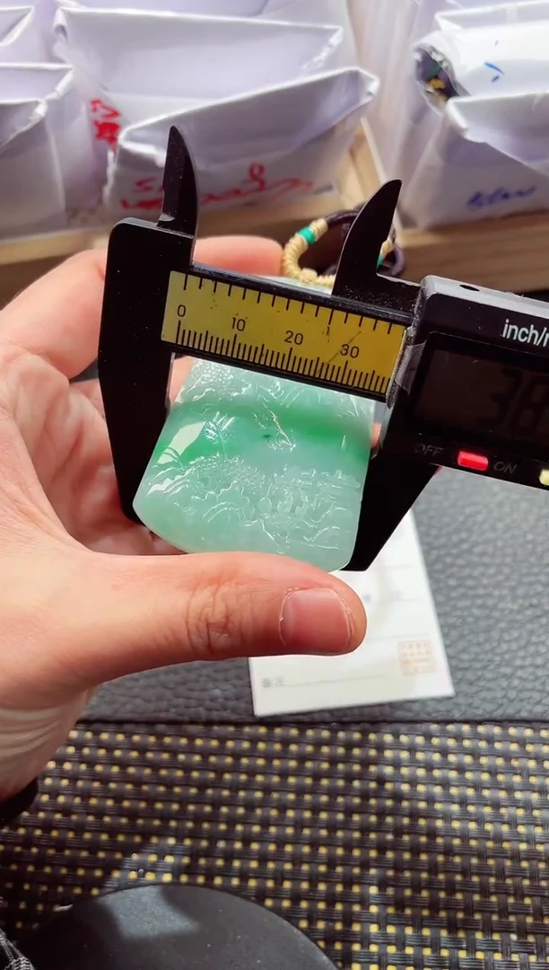 颈饰未镶嵌翡翠8888888