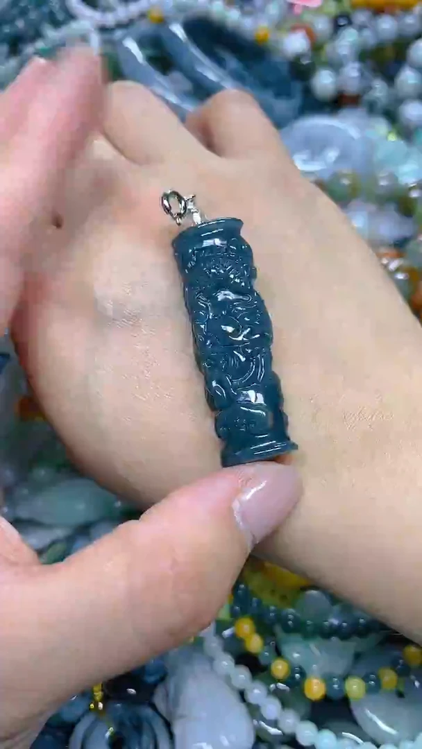 颈饰未镶嵌翡翠/ B /翡翠A货，一件也是批发价