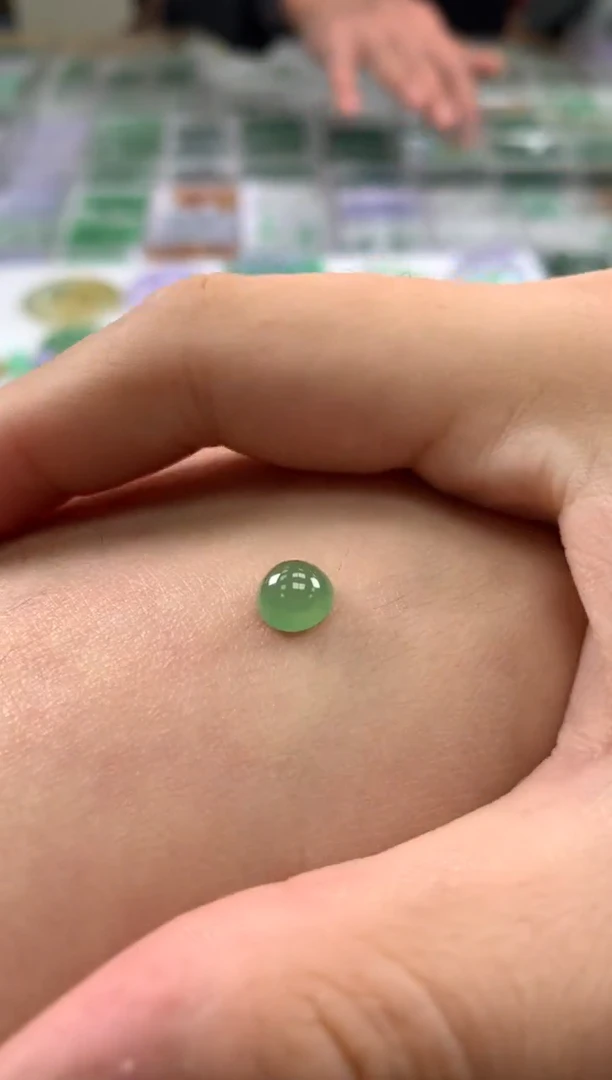 【闪购商品】定制翡翠未镶嵌翡翠