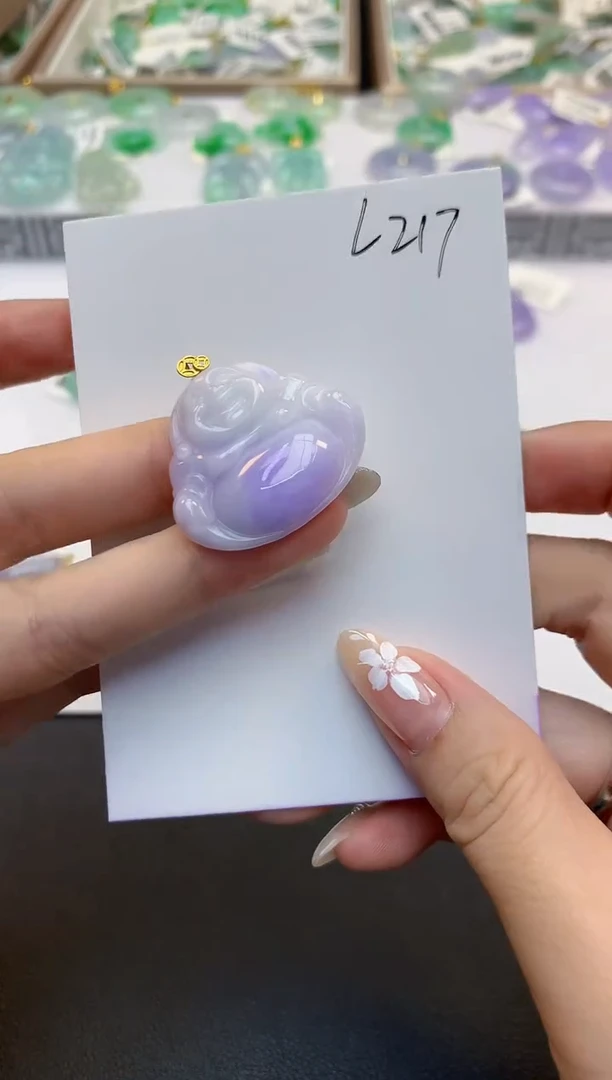 翡翠18K金镶嵌颈饰天然缅甸a货翡翠