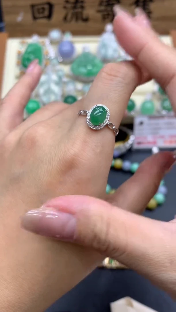 【闪购商品】翡翠戒指18K金镶嵌568-中国好珍宝