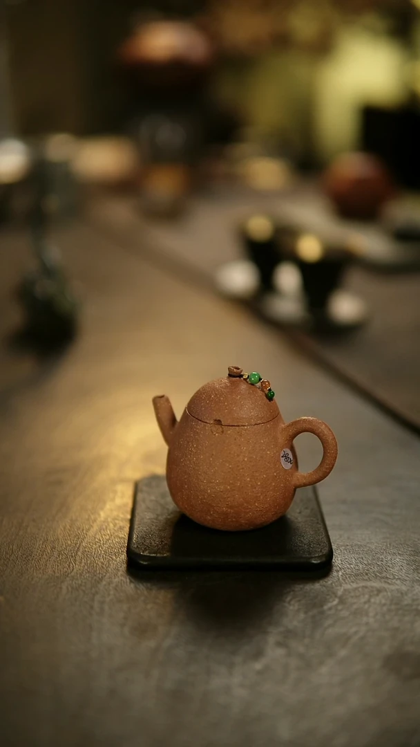 阿眠     尘恕手捏壶