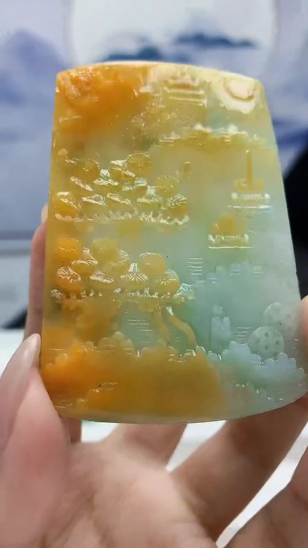 未镶嵌定制翡翠柠**.5153xx-毛货挂件72