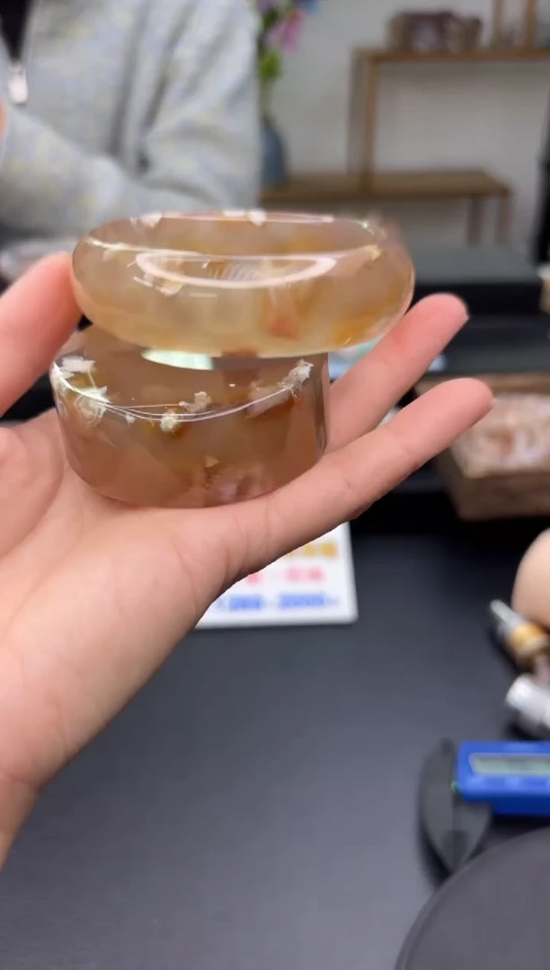 【闪购商品】石英质玉手镯未镶嵌C87(59圈赠送镯心)