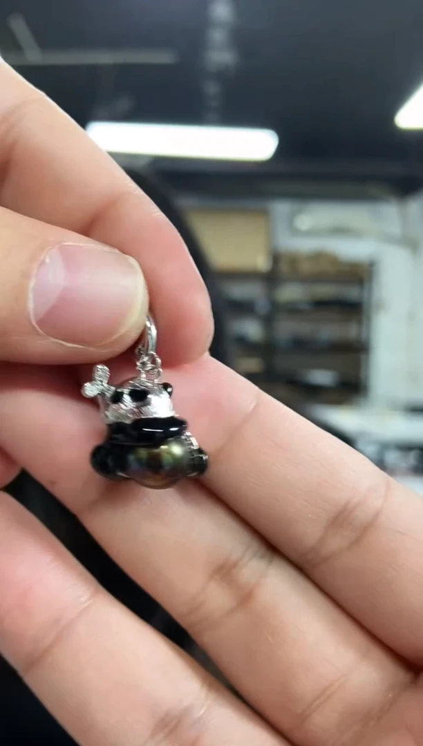 【闪购商品】海水珍珠吊坠未镶嵌多样性发其一，颜色微差