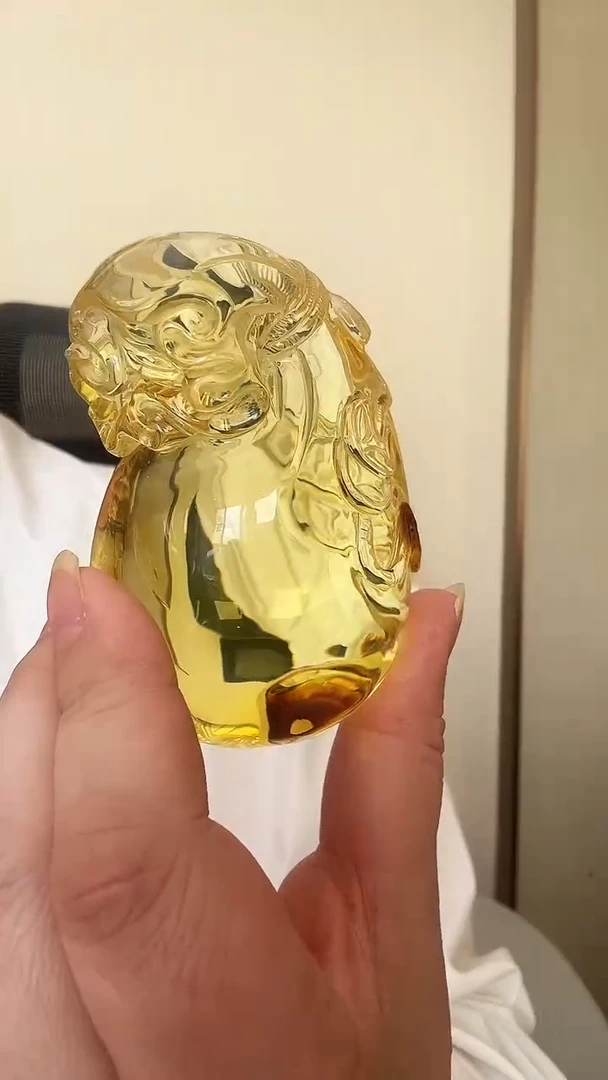 琥珀颈饰未镶嵌吊坠