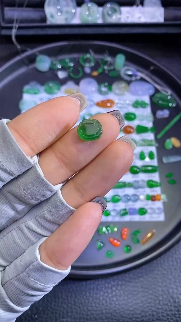 未镶嵌挂件翡翠如意