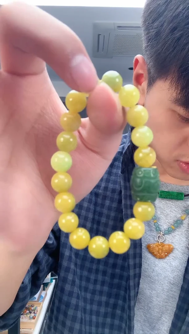 树脂制品2799黄珠子手串