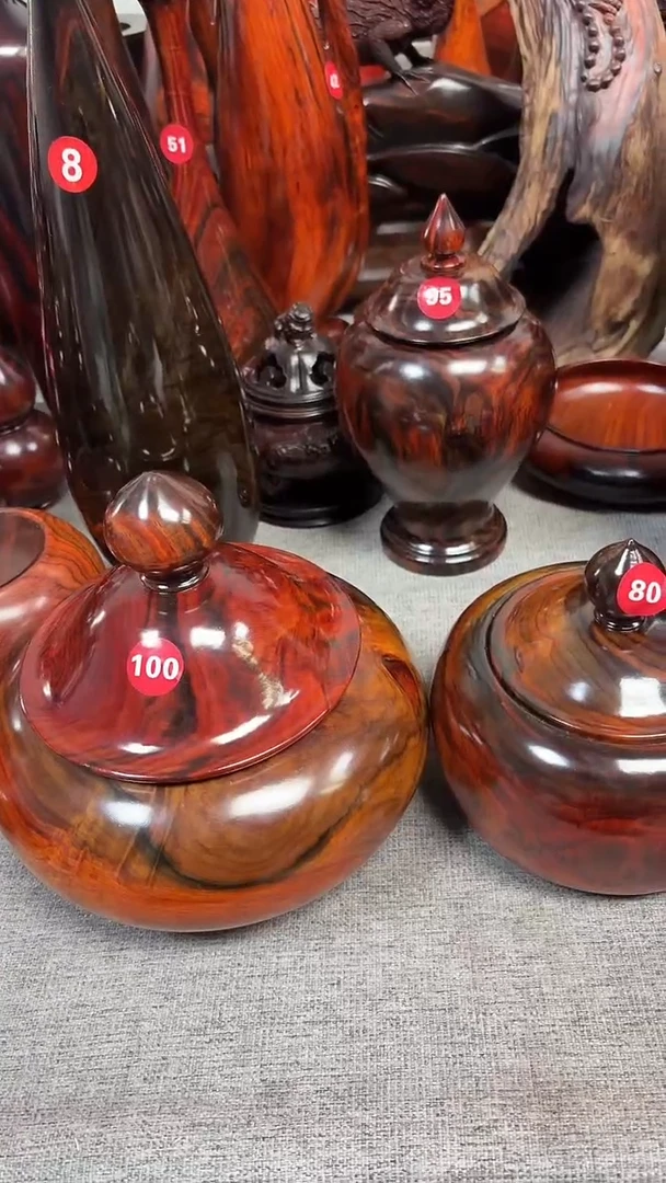 木：*狼140加480大红酸枝罐子共2个