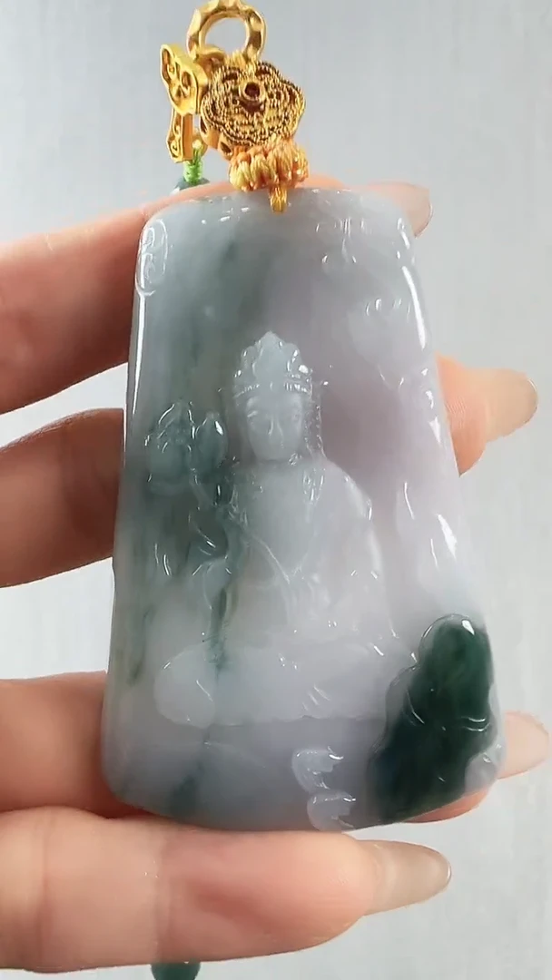 颈饰未镶嵌翡翠观音