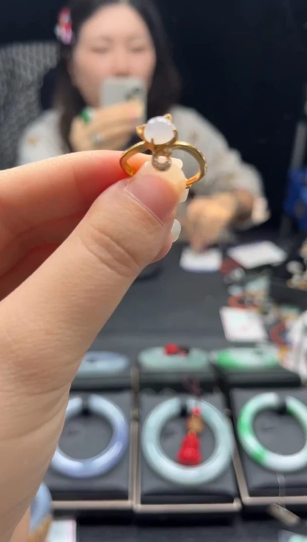 未镶嵌戒指翡翠0433604609