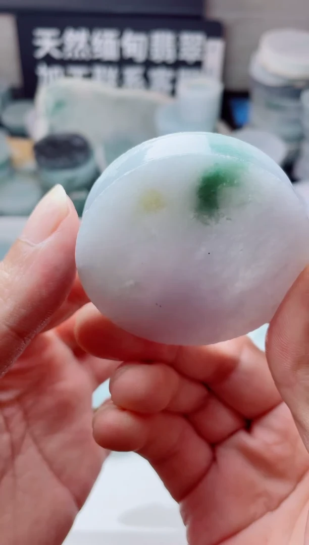 翡翠未镶嵌颈饰2998......