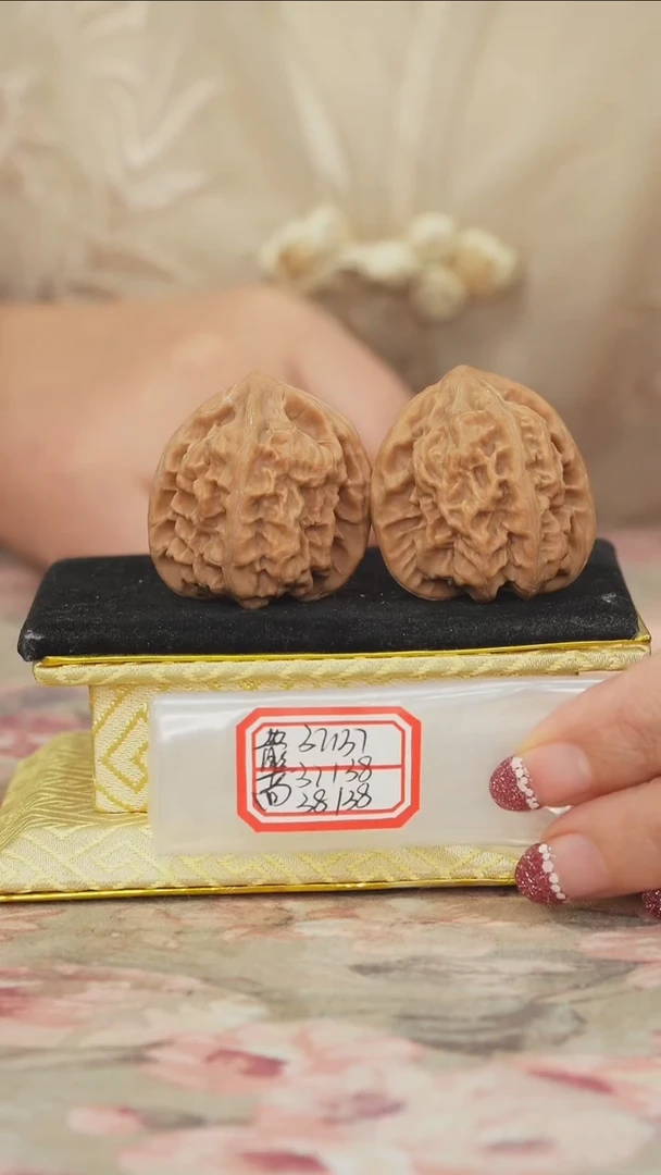 把件文玩核桃马蹄