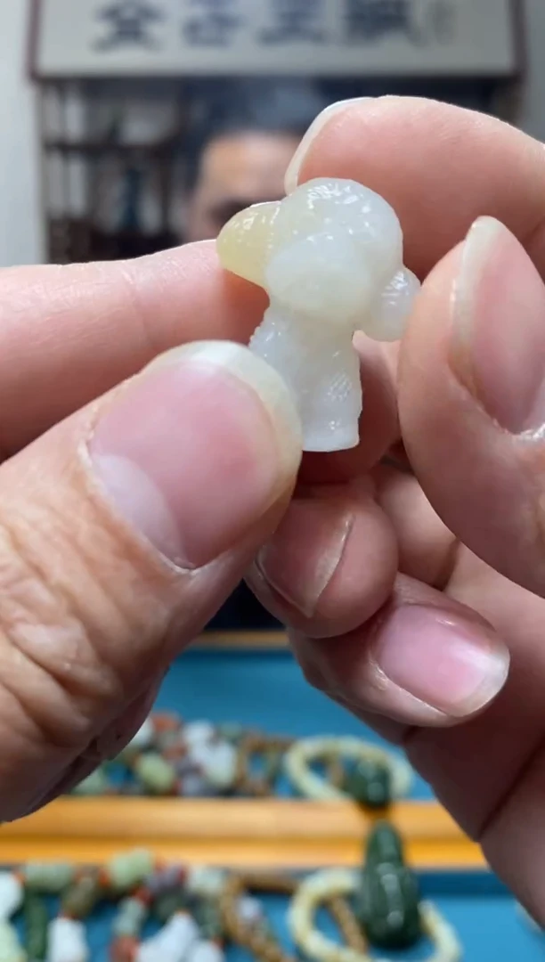 【闪购商品】和田玉挂件未镶嵌85