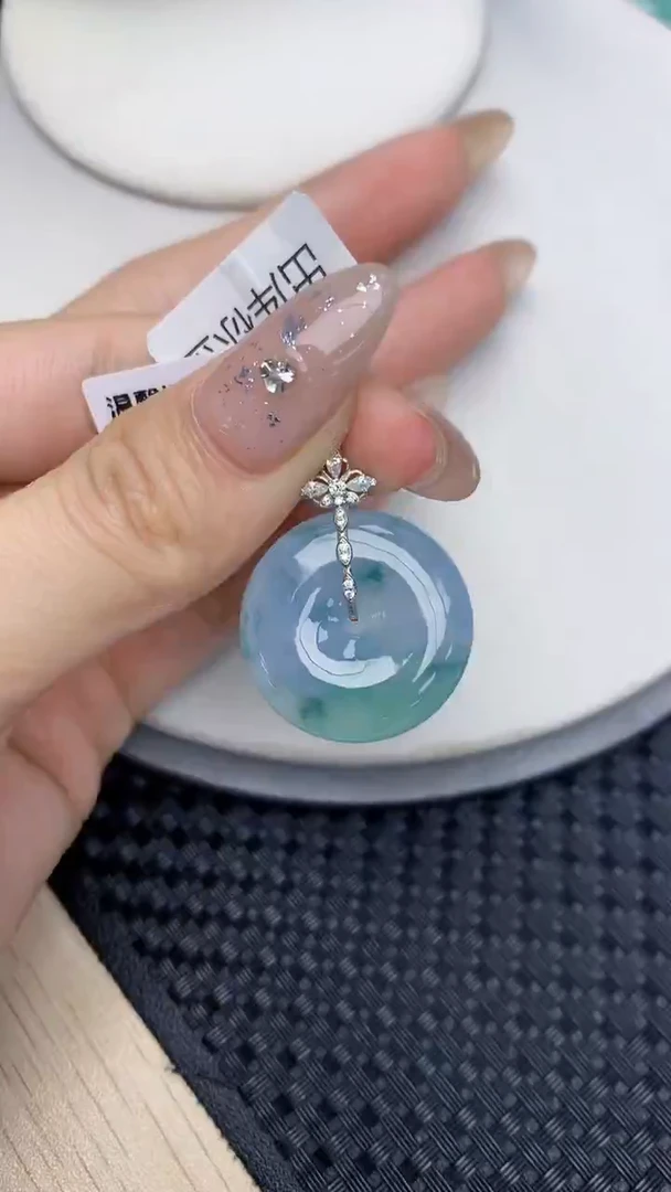 颈饰18K金镶嵌翡翠天然缅甸翡翠a货百元以上9元证书费自理