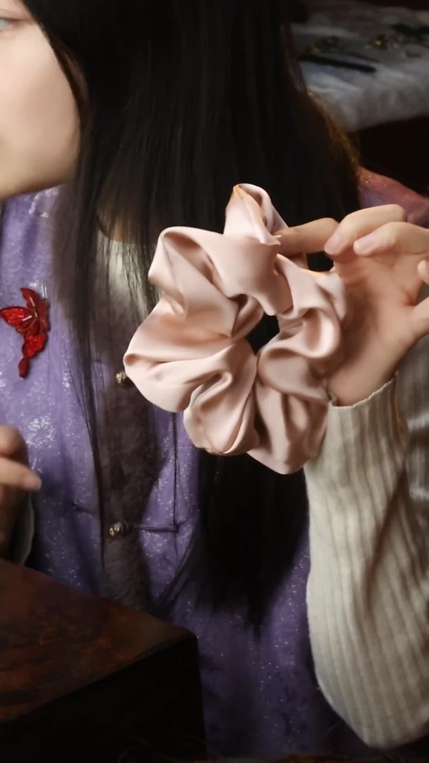 【闪购商品】刺绣纯手工非遗国风饰品一个