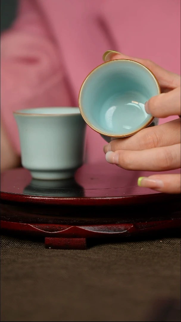 钟式杯 带底款 颜色随机