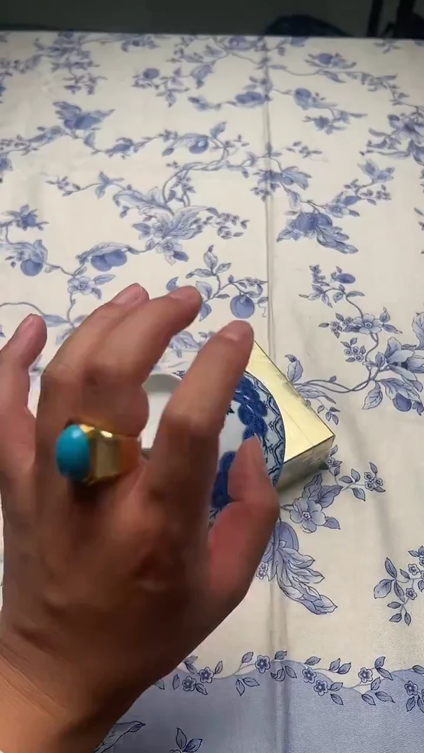 瓷片如图所示如图所示