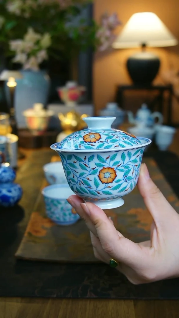斗彩缠枝牡丹11111111