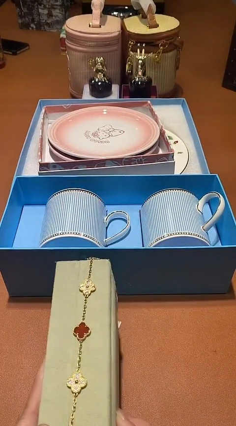 瓷片生活的本意就是开心@@1