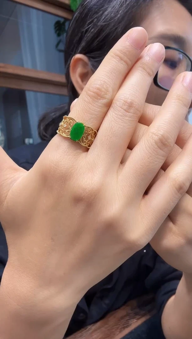 18K金镶嵌戒指翡翠00003800