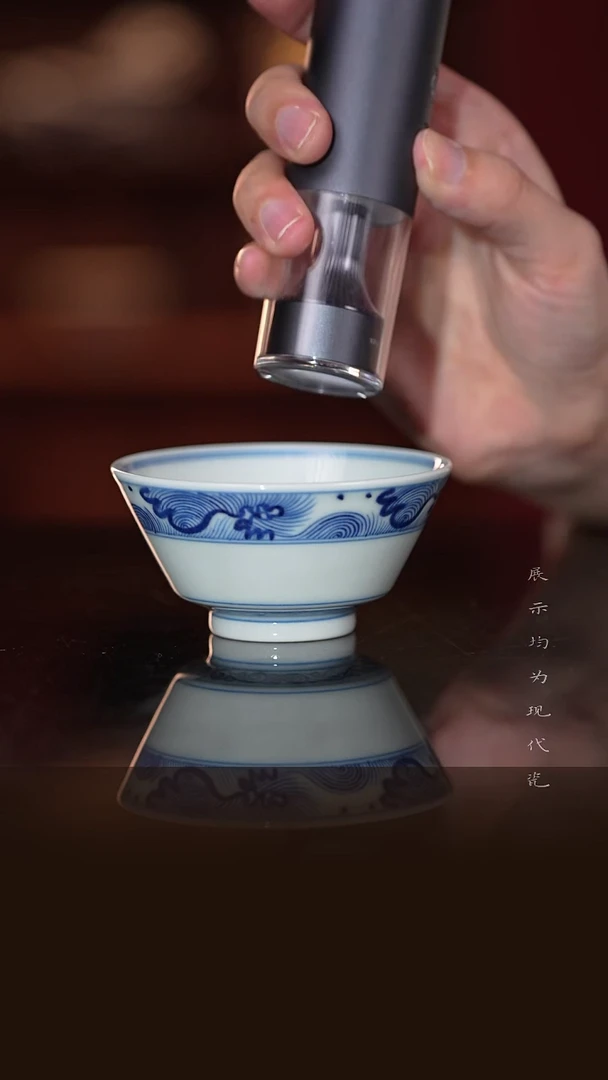 景德镇纯手工手绘海浪纹马蹄杯