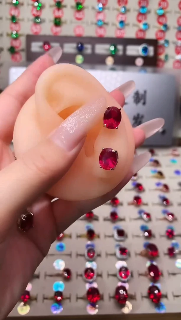 银S925镶嵌耳饰红宝石8*10 银托