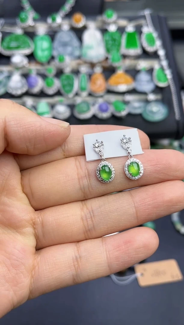 翡翠银S925镶嵌耳饰多人