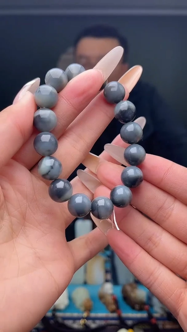 未镶嵌和田玉挂件1