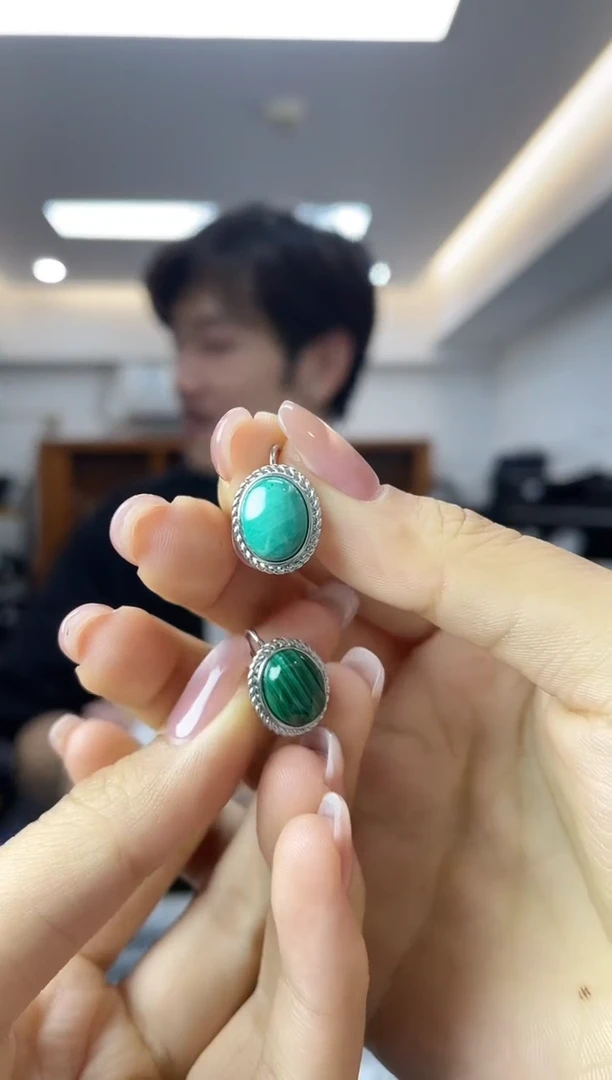 孔雀石未镶嵌·多样性一件发货