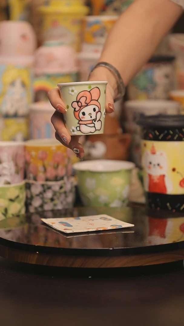 景德镇釉下彩绘设计师款式陶瓷
