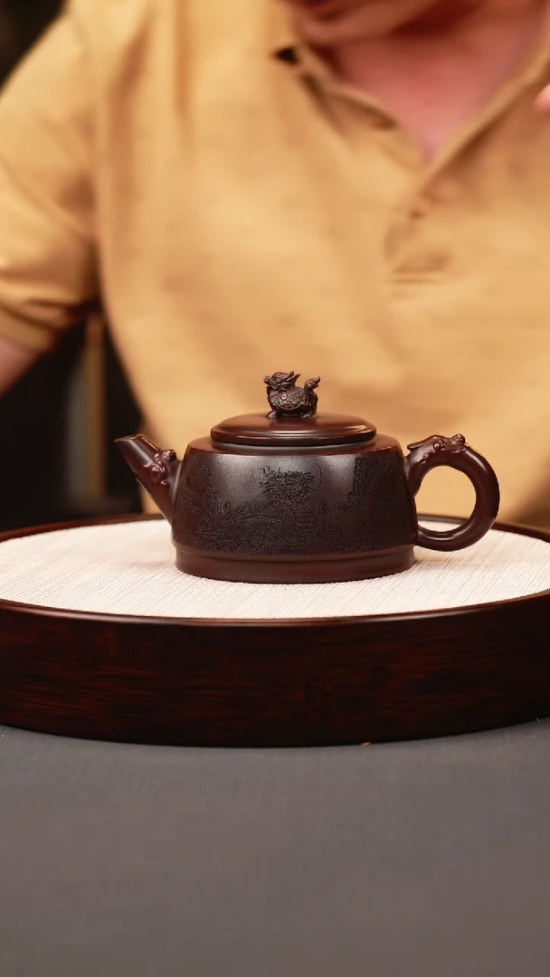 茶壶紫砂古红泥 龙龟壶 刻绘