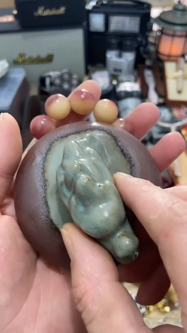 瓷片闪购商品 如图所示