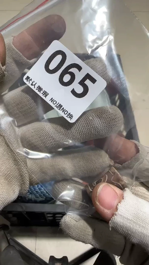 瓷片豬*爺亿容工艺品065