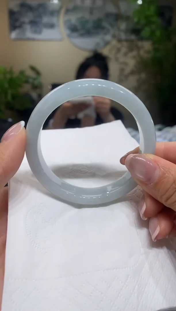 【闪购商品】翡翠手镯未镶嵌翡翠