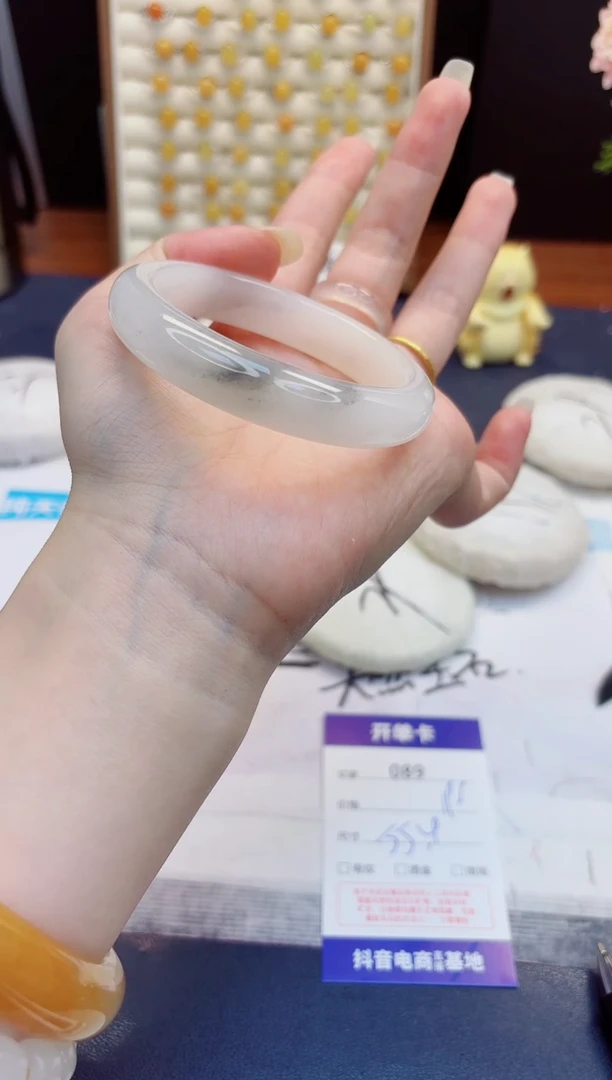 未镶嵌手镯石英质玉89 -财气镯-圈口55
