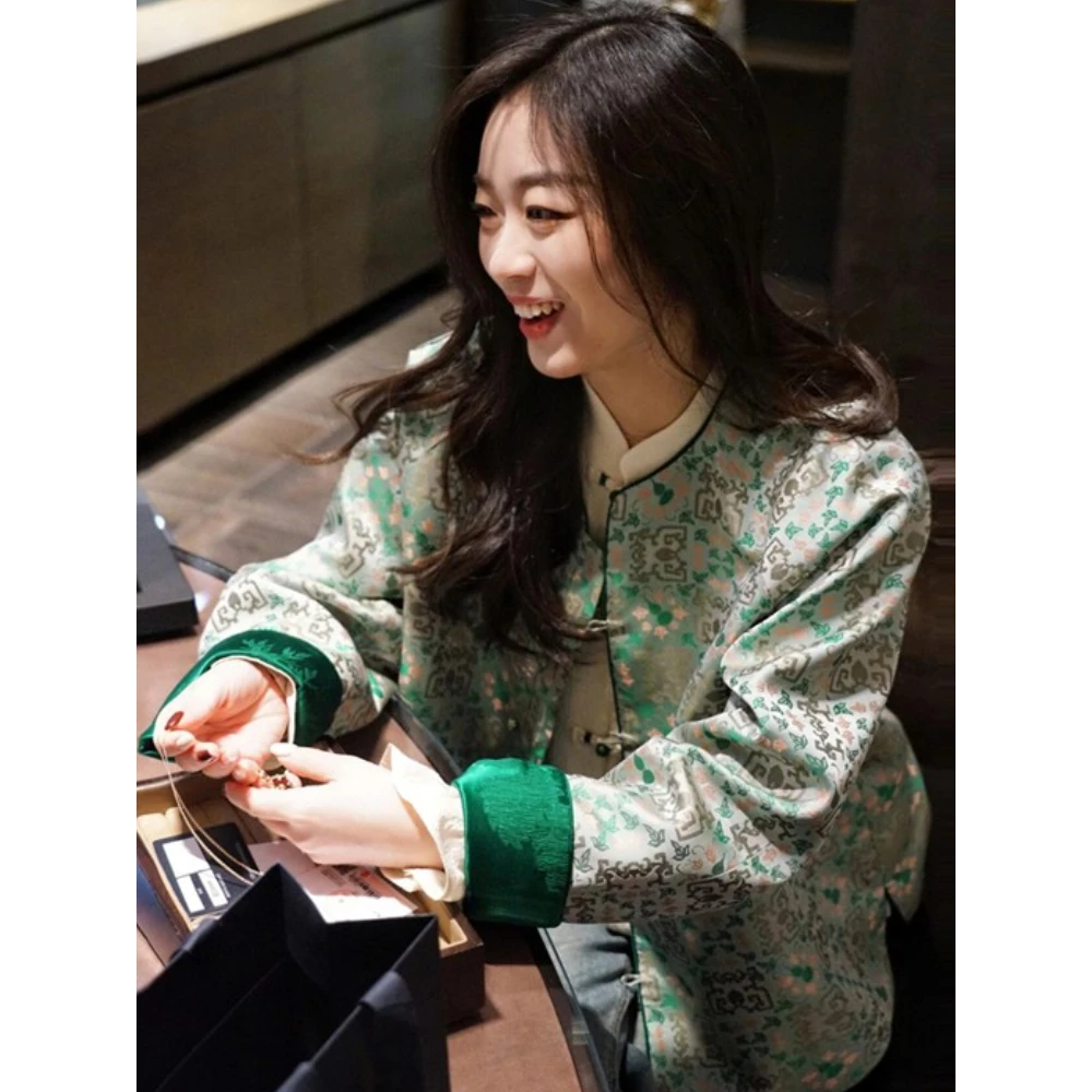 端庄优雅大气！新中式国风上衣女2025年秋季新款盘扣绿色提花外套