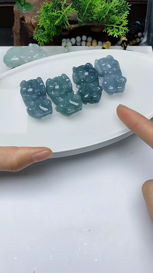 【闪购商品】翡翠颈饰未镶嵌多样性发其一