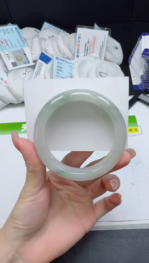 未镶嵌手镯石英质玉009-556
