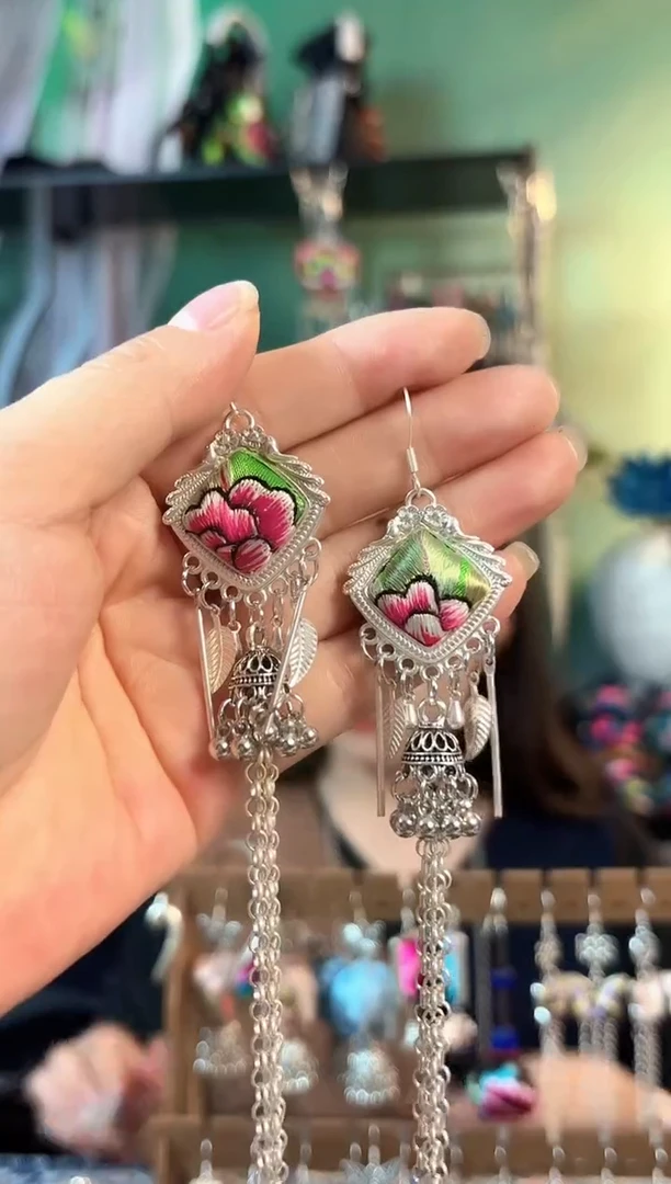 织绣彩云南阁非遗老绣714