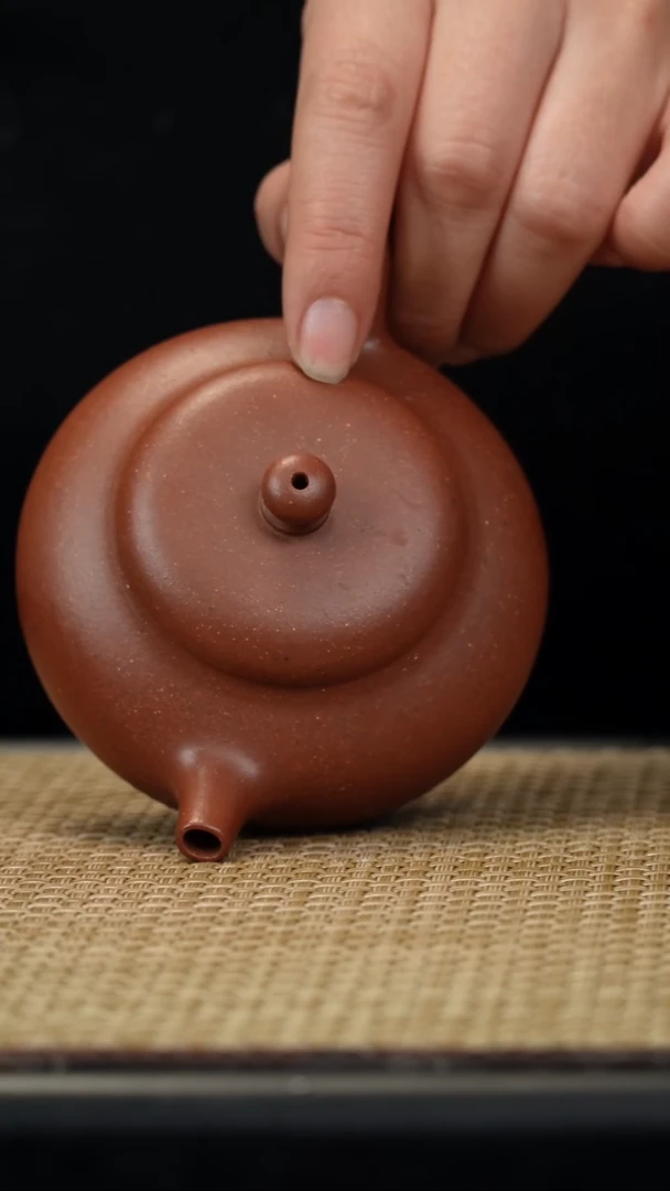 【闪购商品】紫砂茶壶红降坡静乐150c