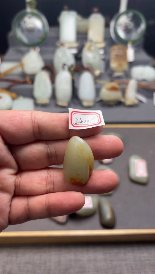 【闪购商品】和田玉把件未镶嵌原籽把件12.4G