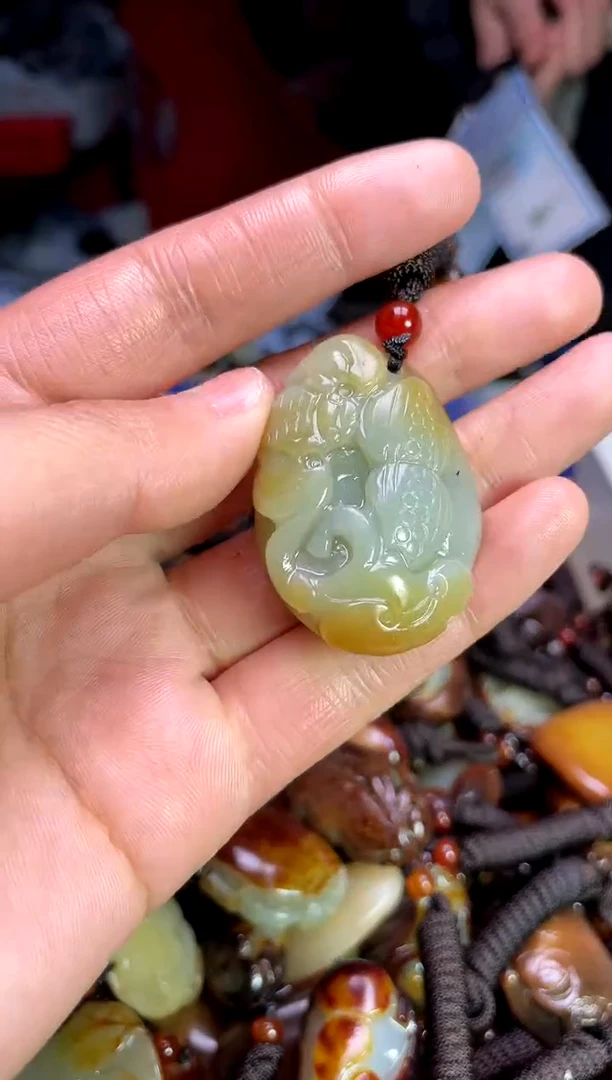 【闪购商品】和田玉颈饰未镶嵌1