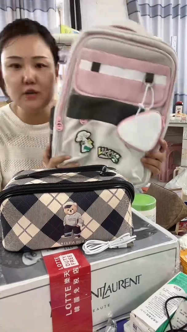 牦牛剖层皮革琪琪女包超好看发图片款