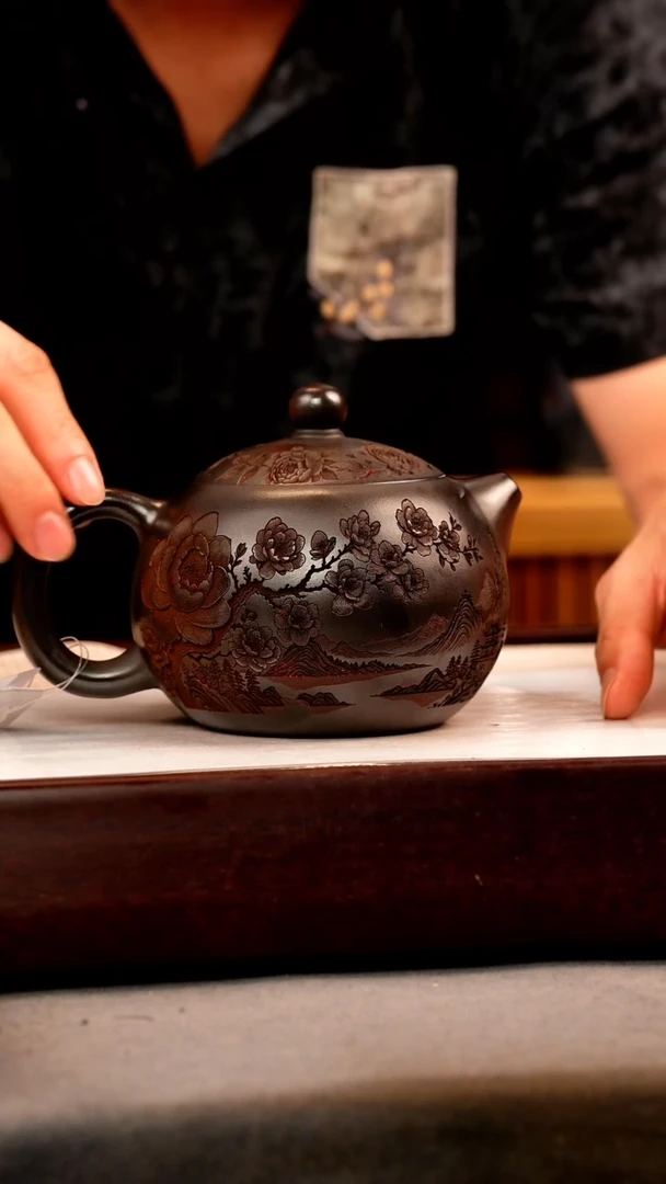茶壶紫砂石黄 西施 牡丹