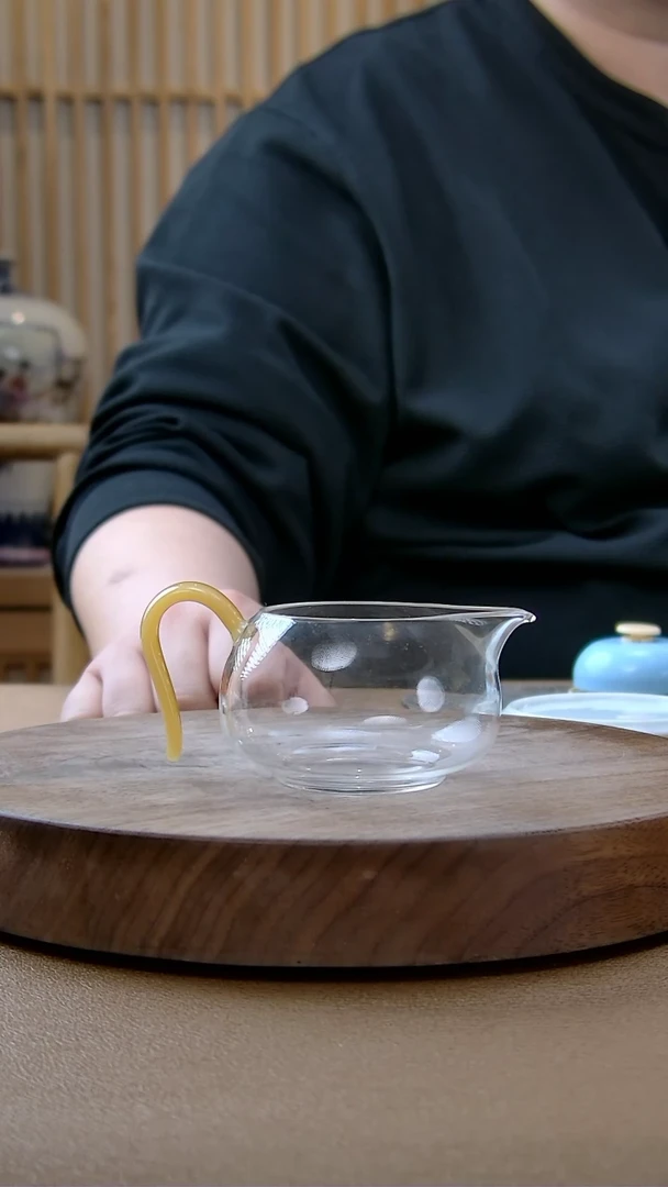 【闪购商品】翰文堂流云玻璃公道（黄玉）