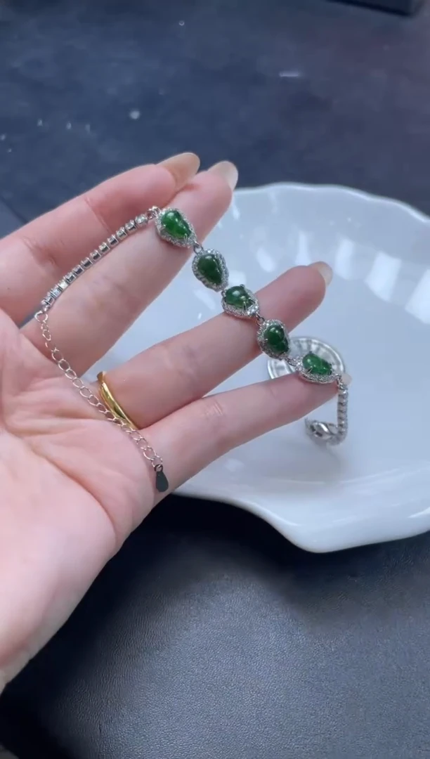 【闪购商品】翡翠手链银S925镶嵌W008-62290多样性发一