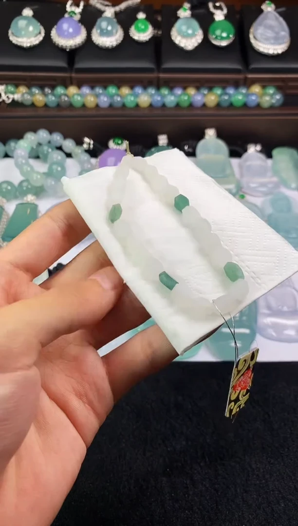 未镶嵌定制翡翠S毛货不退不换